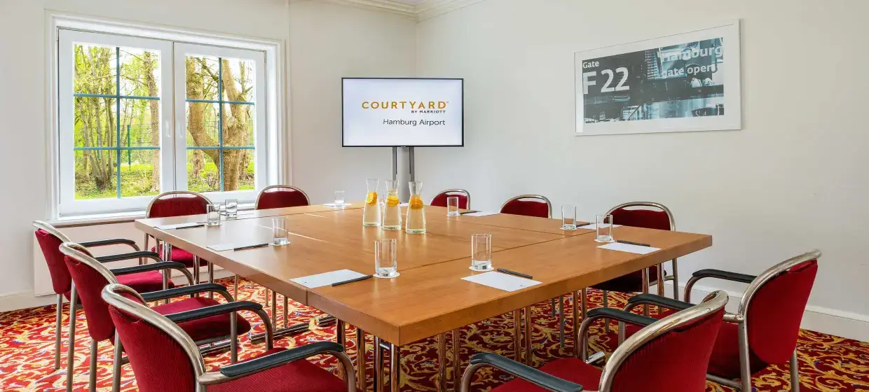 Courtyard by Marriott Hamburg Airport – Eindrücke 1