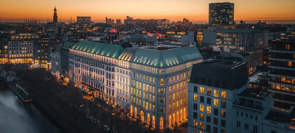 Fairmont Hotel Vier Jahreszeiten – Location Hamburg Neustadt
